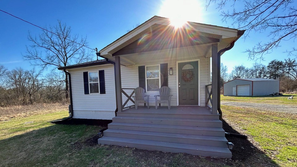 Lewisburg Other | Peace Creek Cottage on 7+ acres