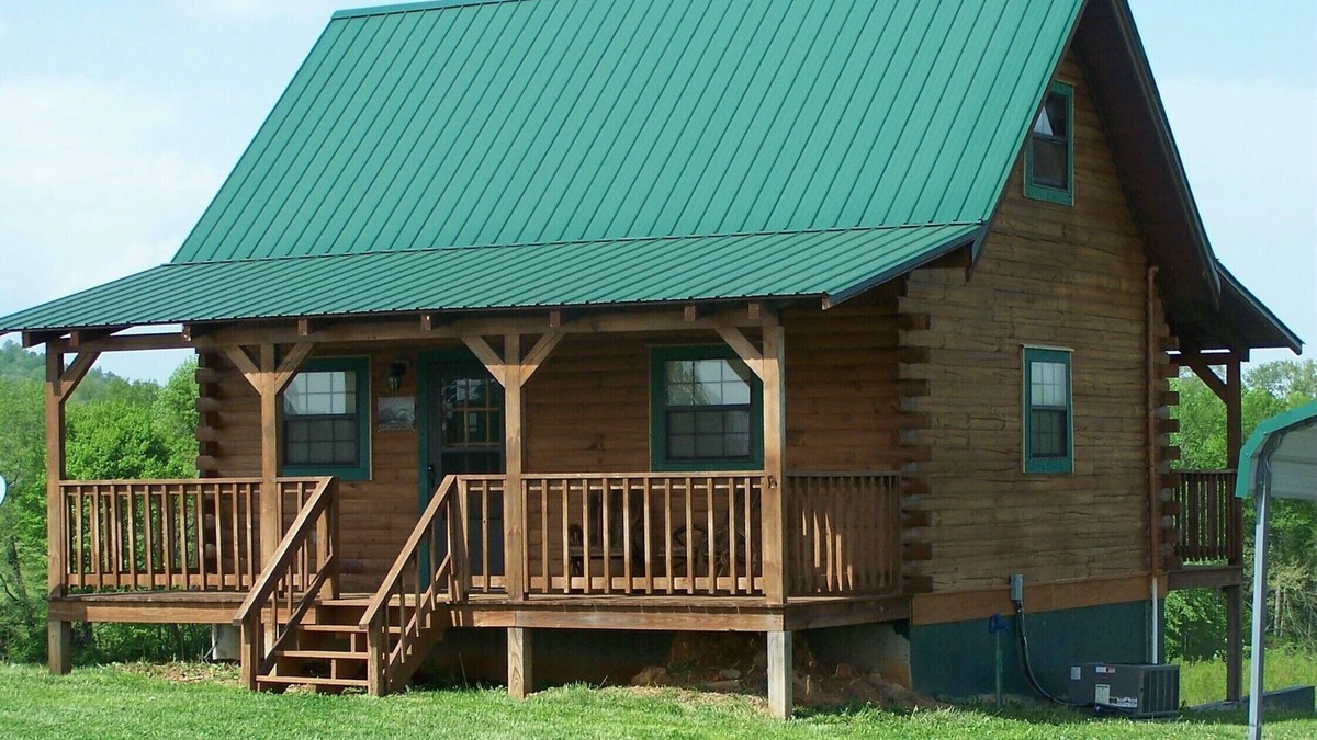 Celina Cabin | Peace & quiet just 5 minutes from Holly Creek Marina on Dale Hollow Lake!
