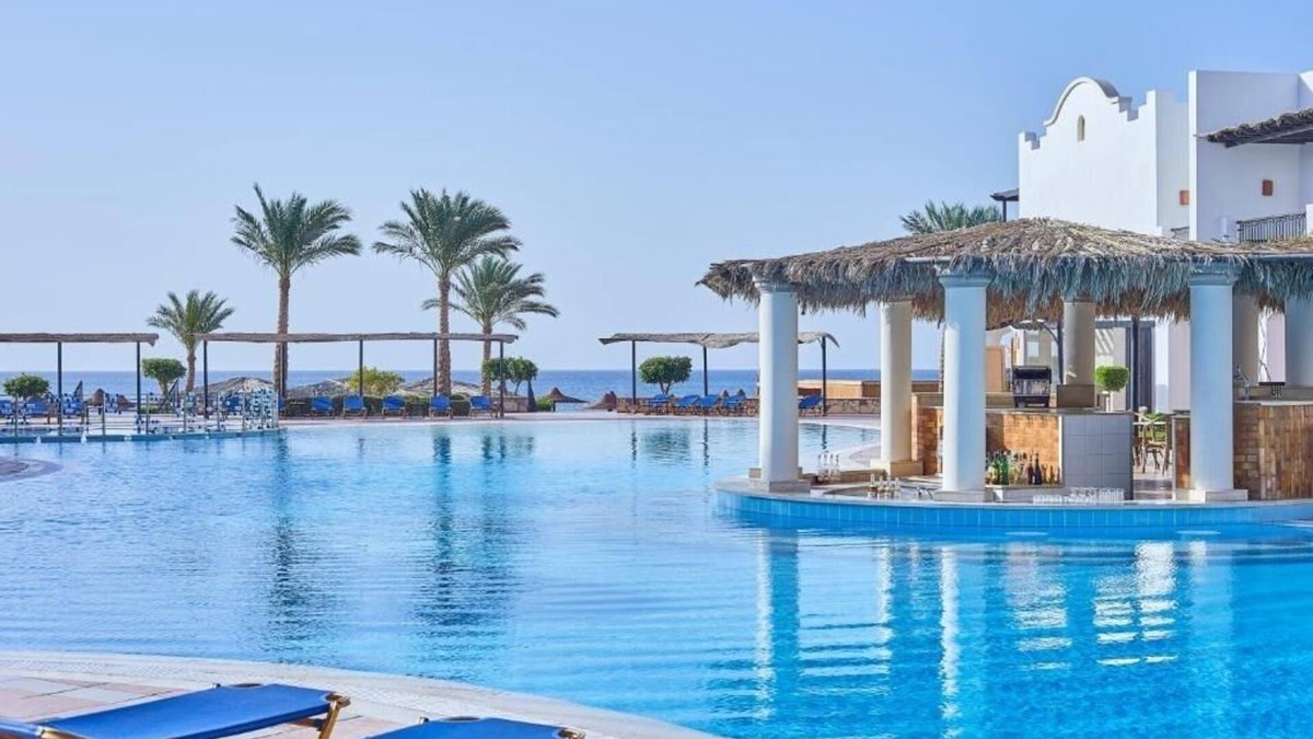 Dahab Hotel | Peaceful Room Retreat with Access to 2 Swimming Pools 5 Min Walk to Dahab Beach