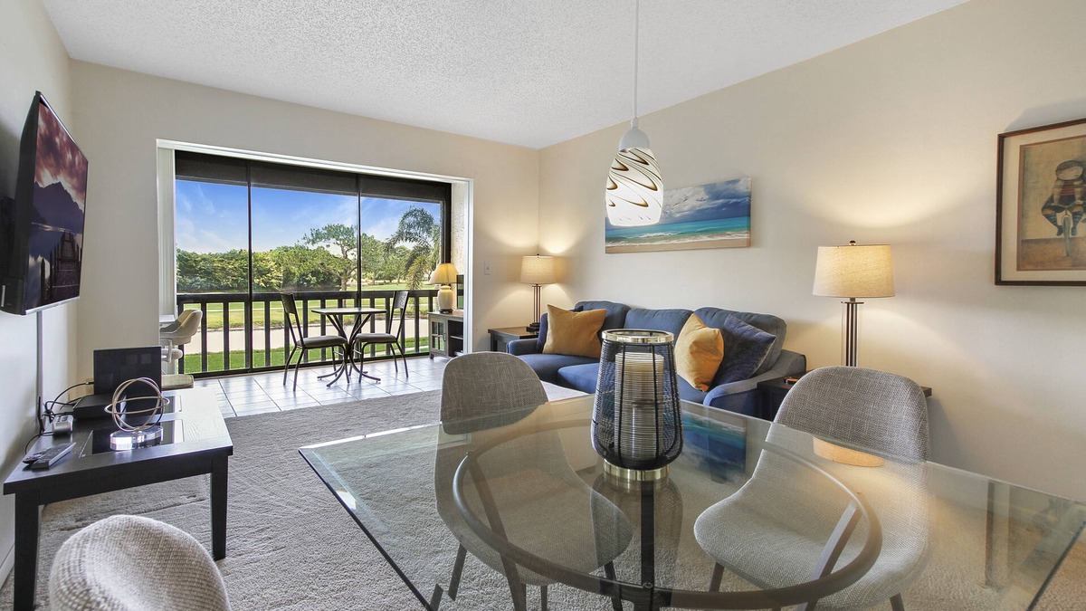The Meadows Condo | Peaceful 1bed/1bath Condo Golf & Lake views in the Meadows