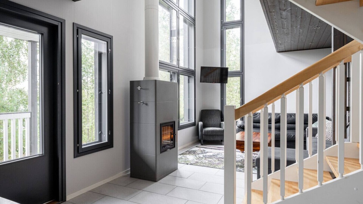 Muurame House | Peaceful 2BR Getaway Cabin at the Top of Riihivuori next to Ski Slopes