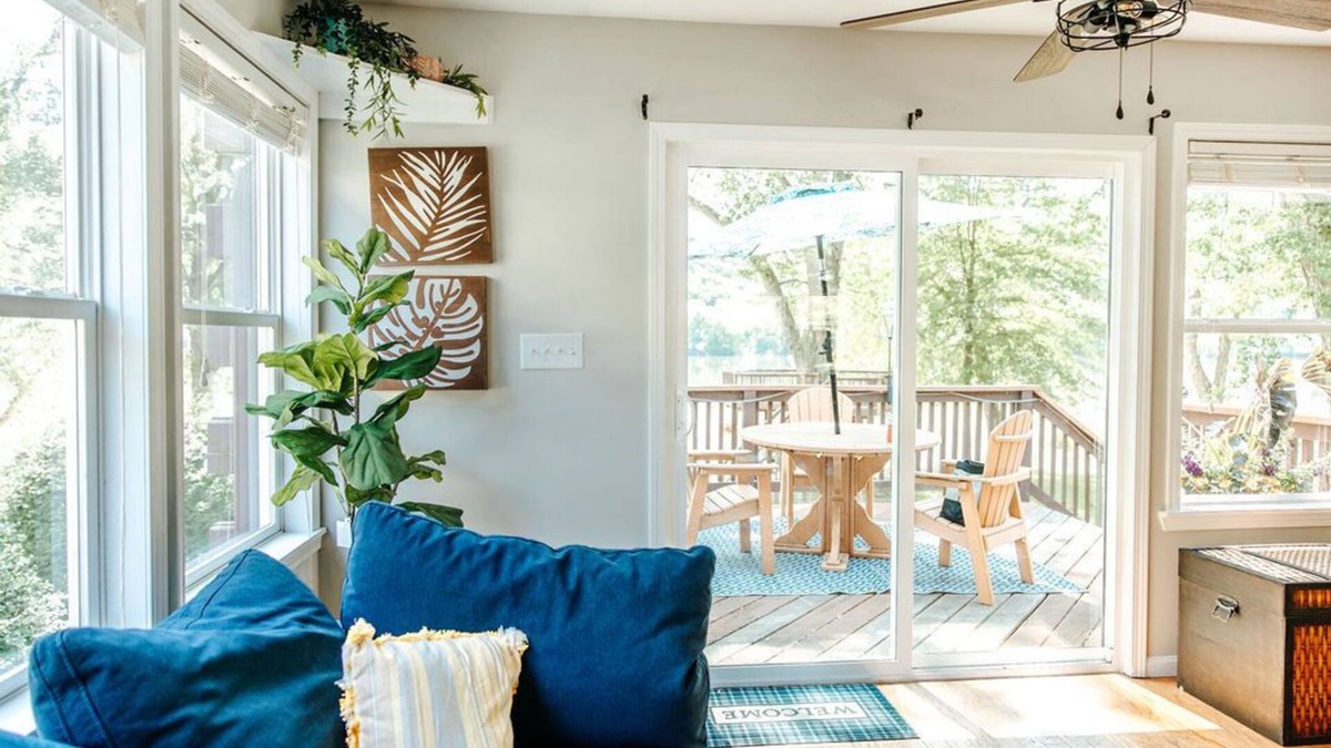 Northumberland House | Peaceful 3 BR Riverfront Escape w/Hot Tub + River Access + Views