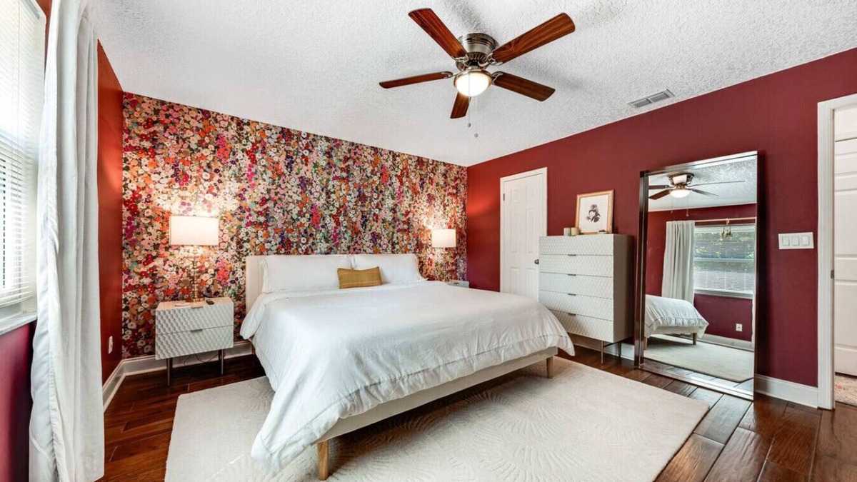 Girvin House | Peaceful 3BR Getaway w/Hot Tub
