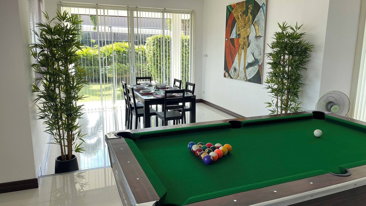Huai Yai Villa | Peaceful 3BR Villa Near Golf & Beach - Jacuzzi, BBQ & Pool Table