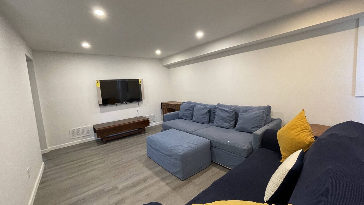 Tuckahoe House | Peaceful 5 Bedroom 3 Bathroom House - 30 min from NYC