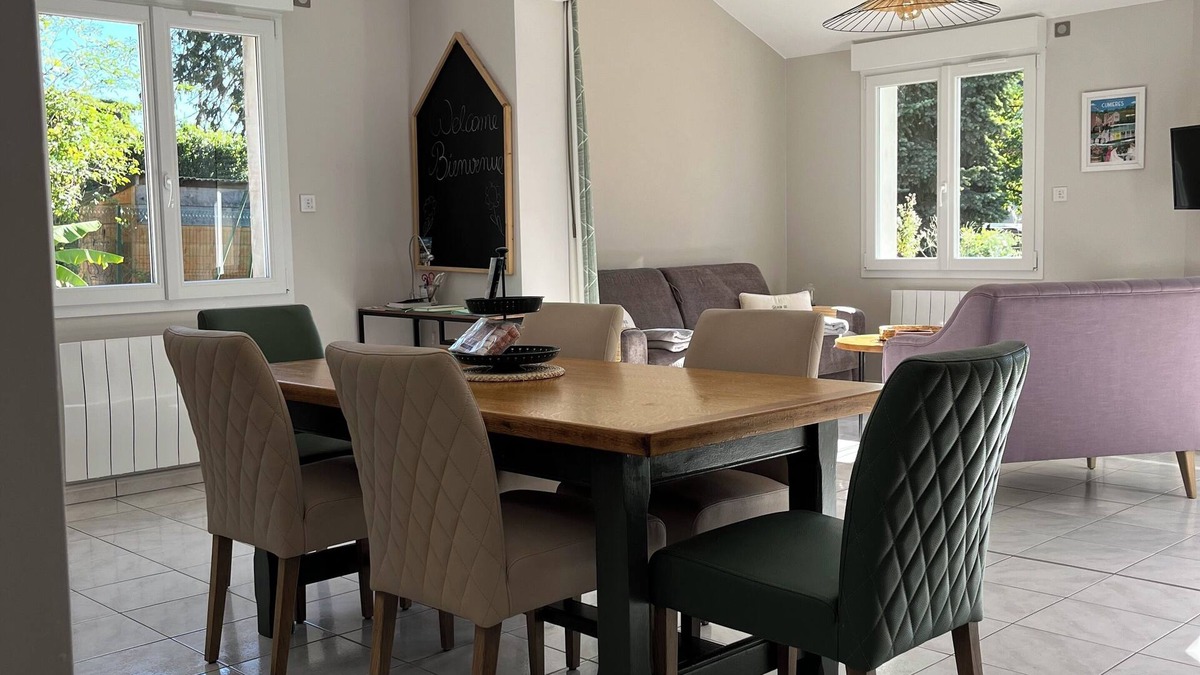Cumieres Apartment | Peaceful accommodation in a private garden for 2-4 people, with private enclosed parking.