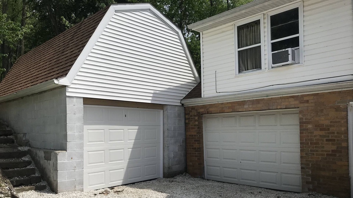 North Canton House | Peaceful and Family-friendly