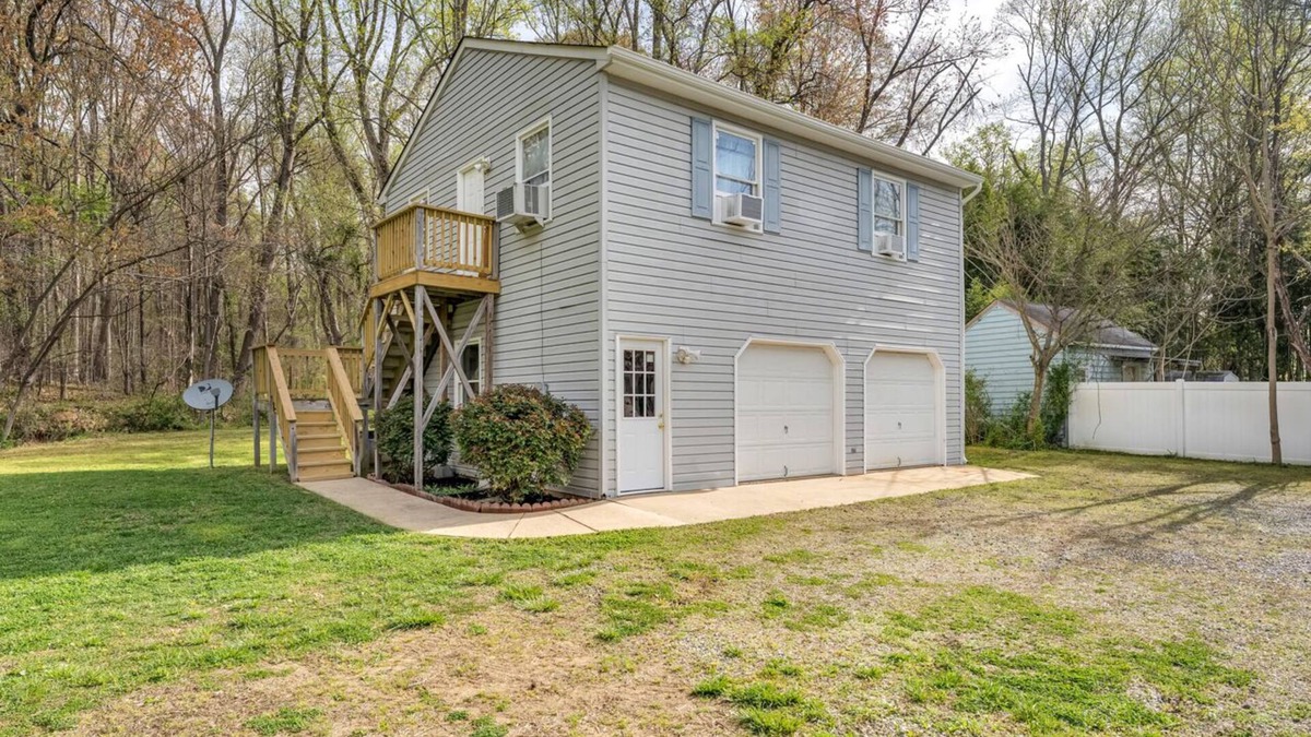 Falmouth Apartment | Peaceful and Private Suite near Mary Washington