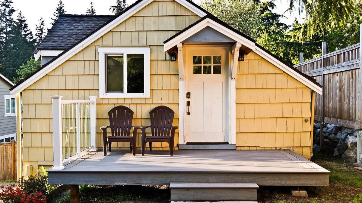 The Bowl of Edmonds Apartment | Peaceful and private studio, easy walk to downtown Edmonds