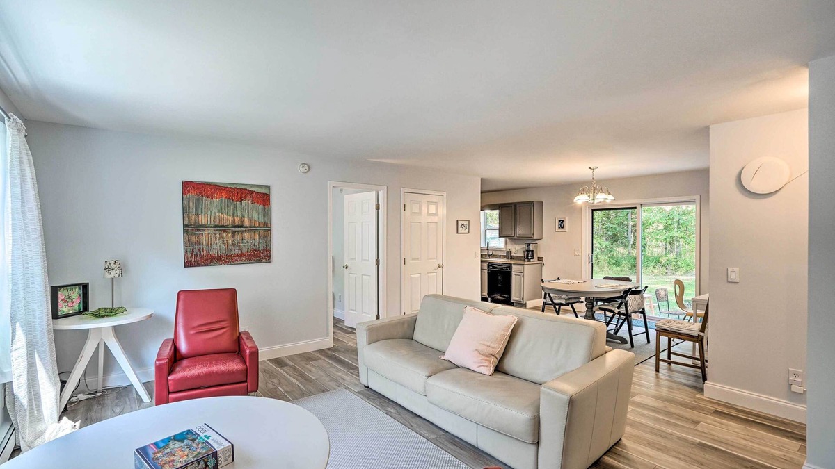 Athens House | Peaceful Athens Retreat at Sleepy Hollow Lake