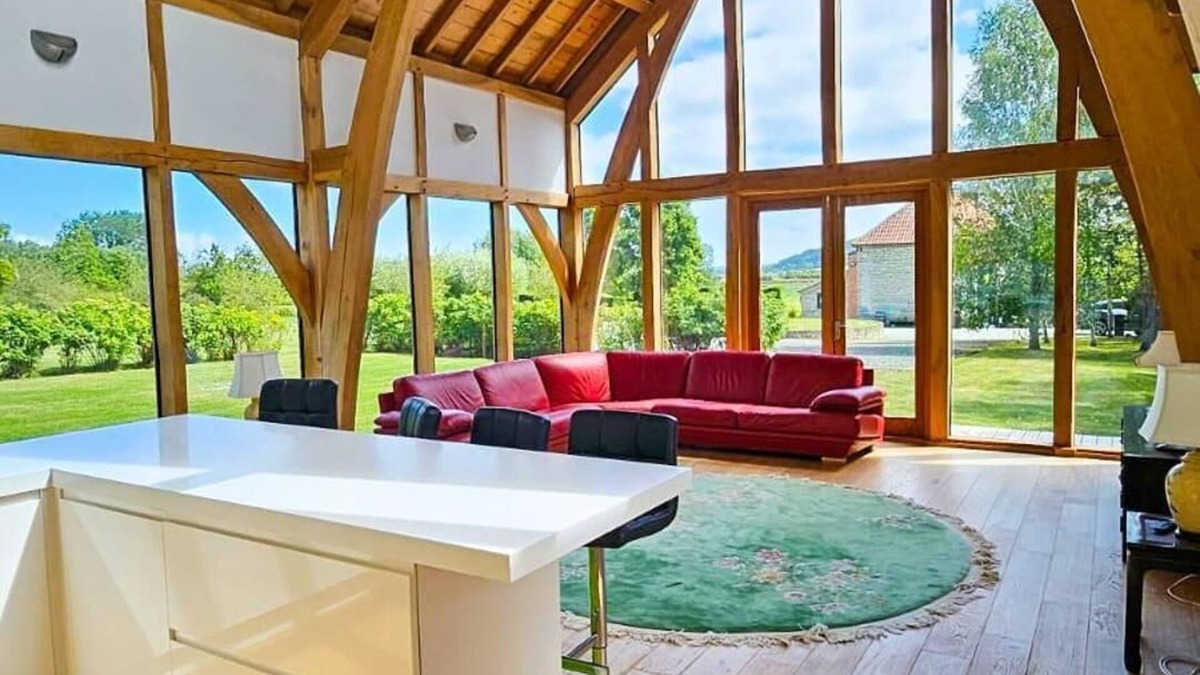 Muchelney Cabin | Peaceful Cabin Nature Getaway in Othery