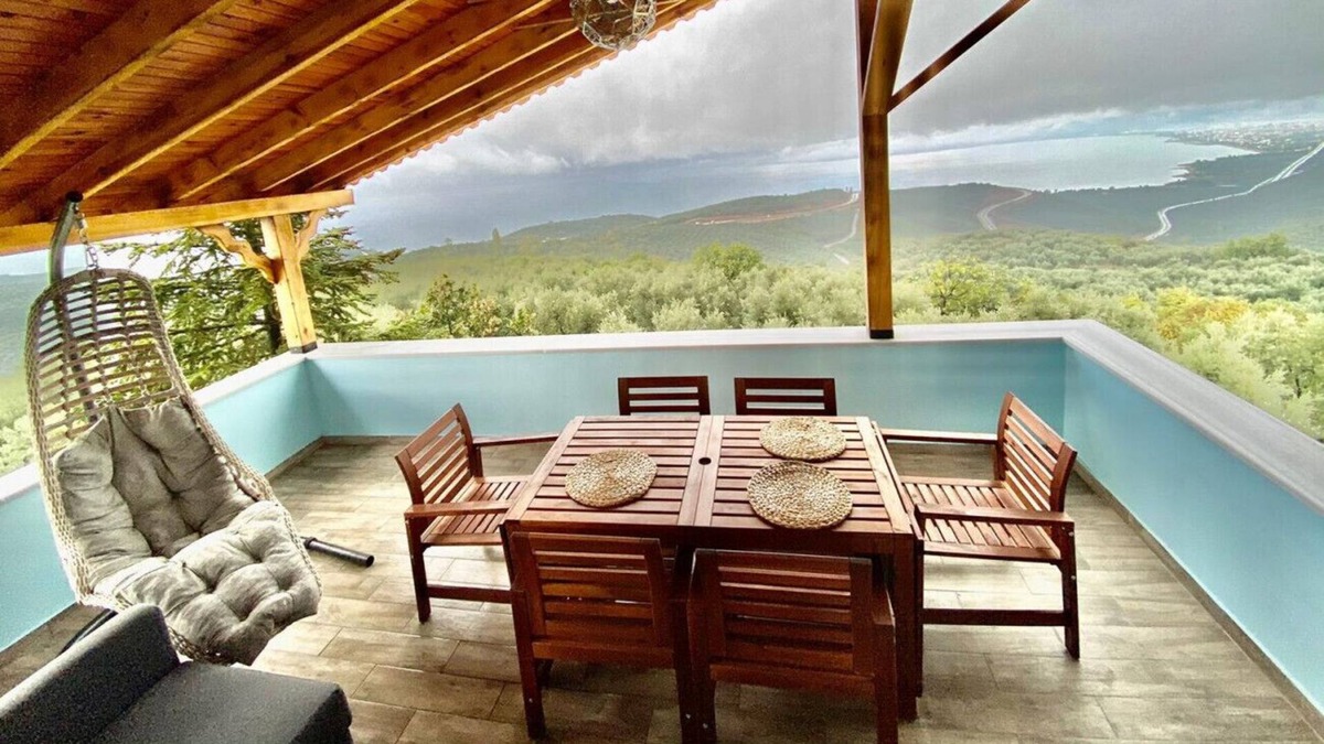 Orhangazi Villa | Peaceful Chalet with Nature View in Iznik, Bursa