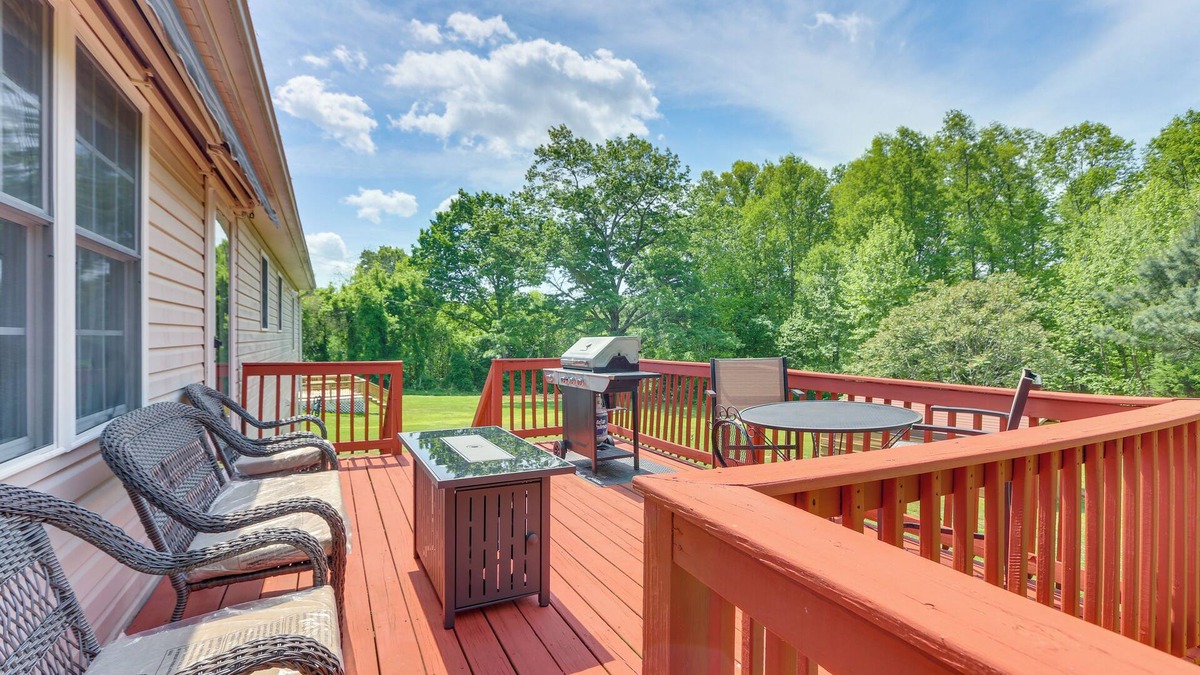 Chatham House | Peaceful Chatham Home w/Grill & Deck