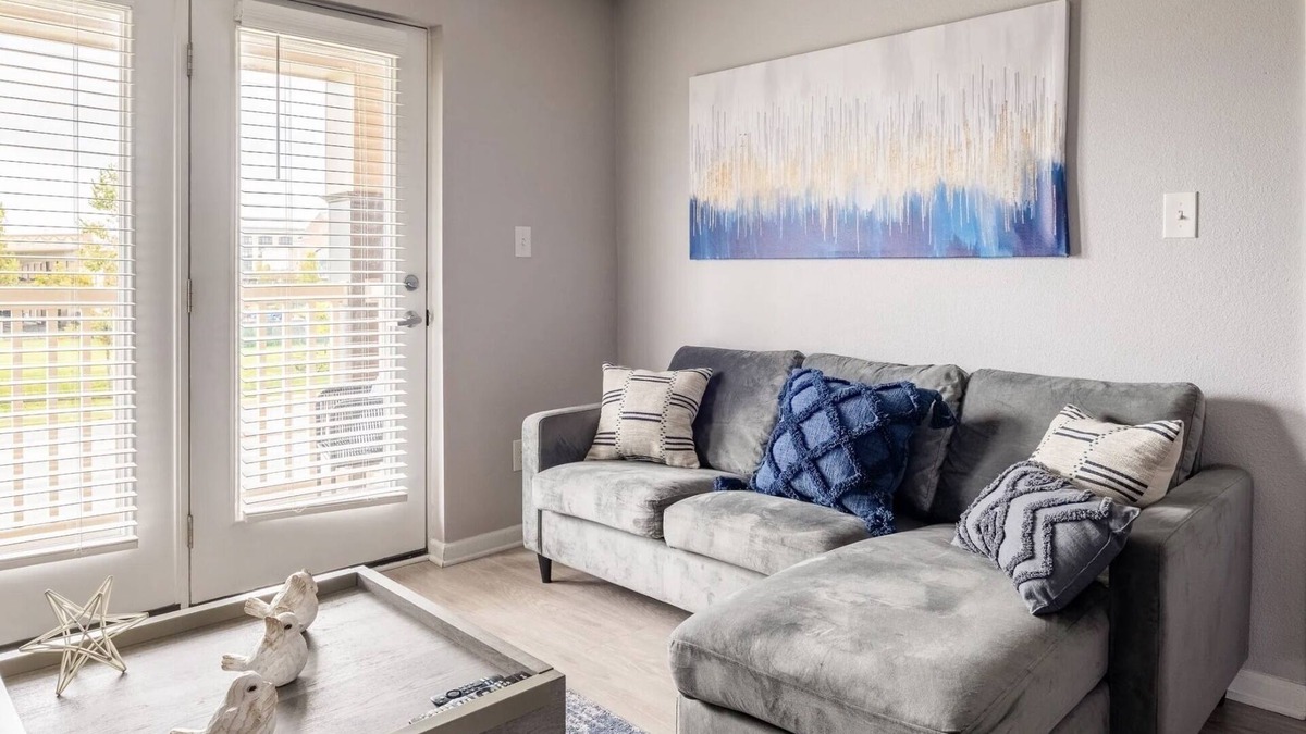Kettering Apartment | Peaceful Comforts