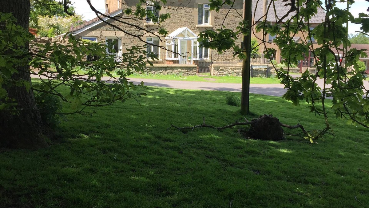 Lydney Cottage | Peaceful, Cosy Cottage in the Forest of Dean Overlooking Common Land.