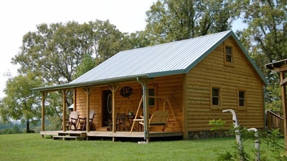 Saint Helens Cabin | Peaceful Country Cabin with hot tub near Red River Gorge