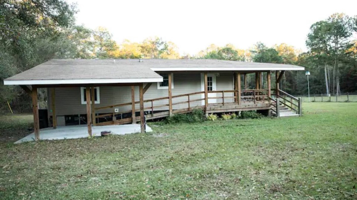 Lake City House | Peaceful country home