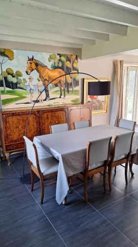 Dilbeek House | Peaceful Countryside Escape for Leisure or Work, Near Brussels
