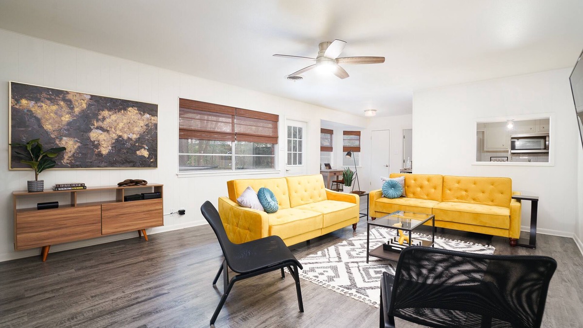 North San Antonio - SAT House | Peaceful & Cozy home on Tree-Lined Street
