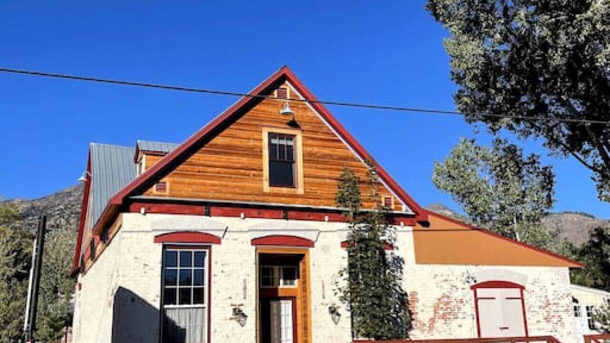 Eagleville House | Peaceful Eagleville retreat with majestic views