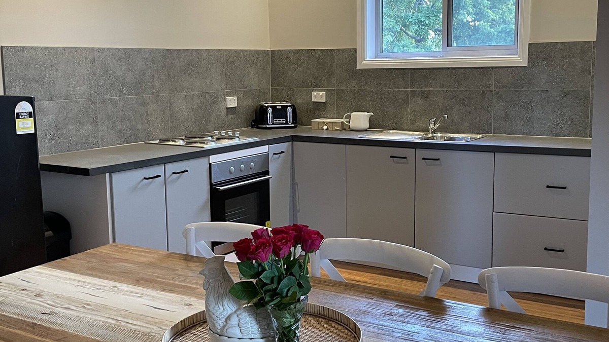 Bishops Bridge Bed & Breakfast | Peaceful Farm Stay Close to Vineyards