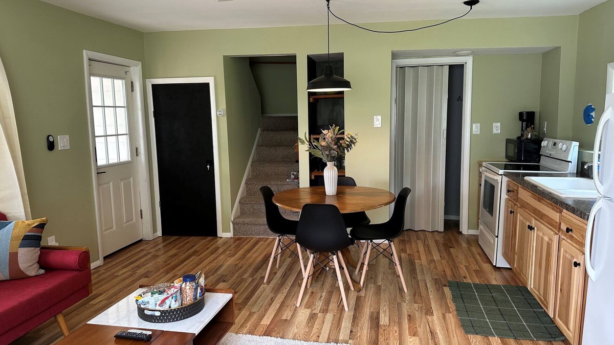 Honesdale Apartment | Peaceful Farm