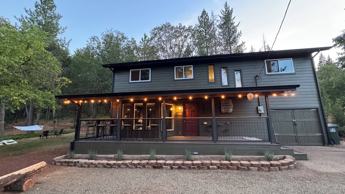 Trail House | Peaceful Forest Recreation Retreat
