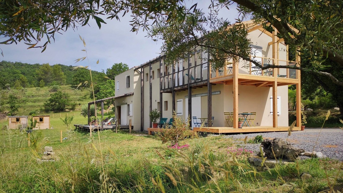 Lagorce Cottage | Peaceful garden level in the heart of southern Ardèche