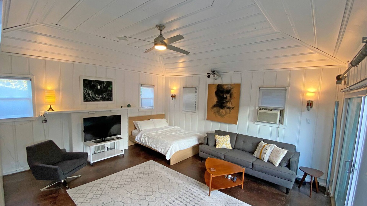 Atwater Village House | Peaceful Getaway in the Heart of Atwater Village