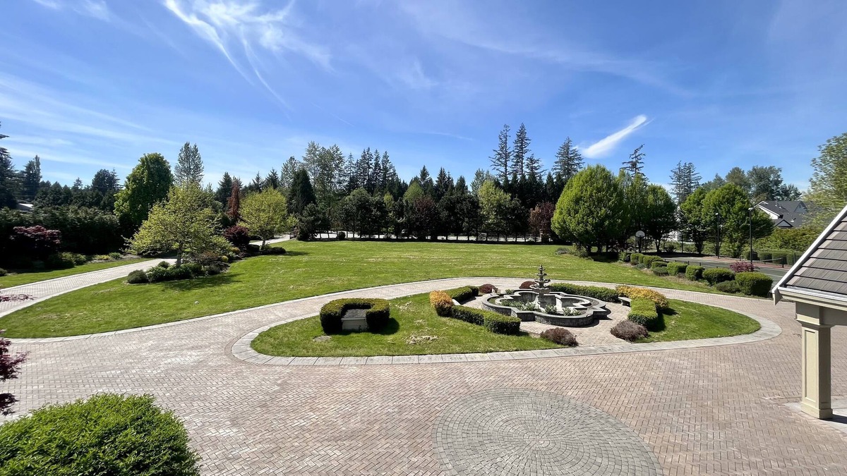 Langley House | Peaceful Guest Home at Trinity Acres