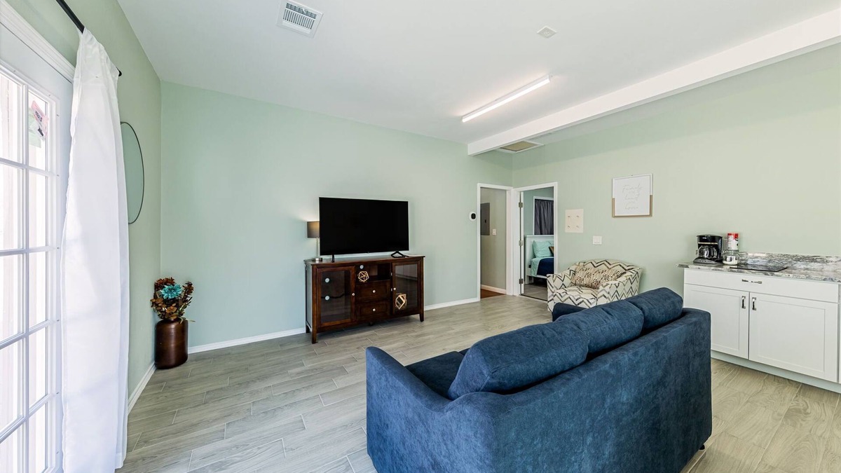 Hutto House | Peaceful Harvest Home in Hutto