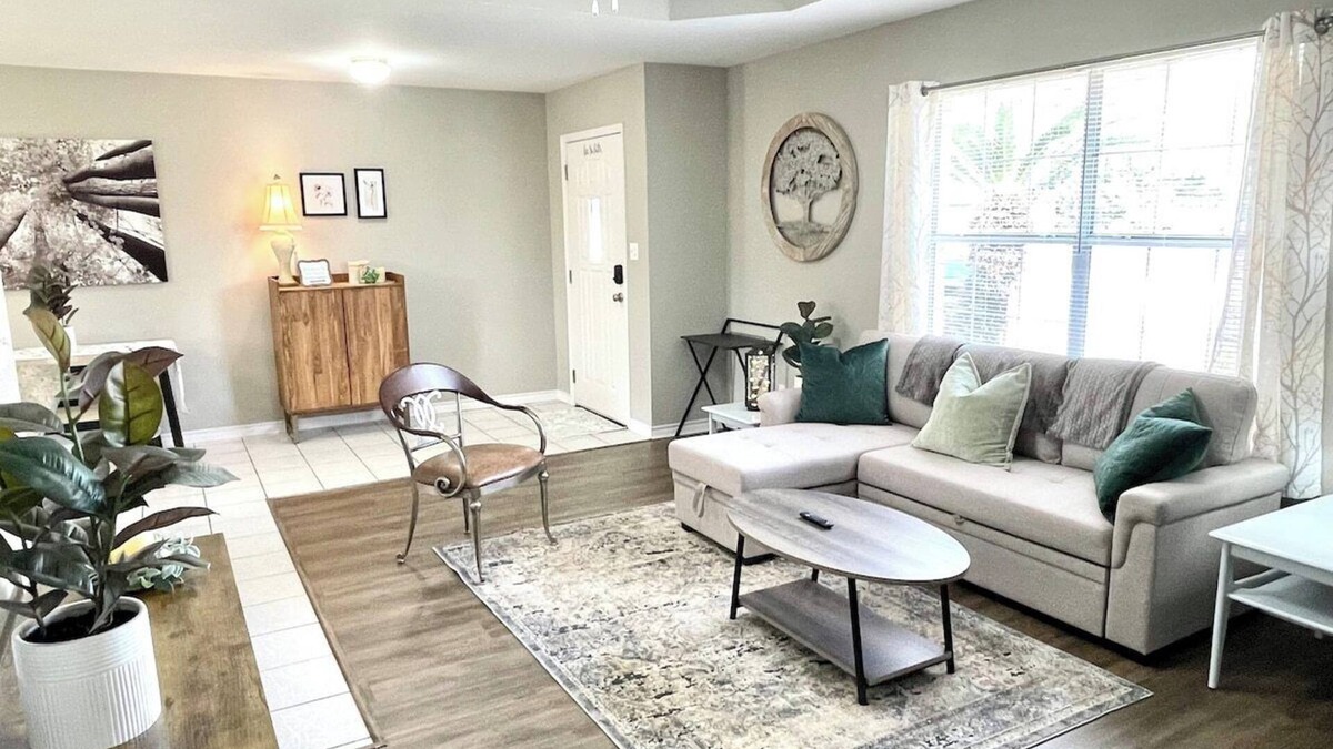 Nederland House | Peaceful Haven 2BR/1BA in Quiet Neighborhood