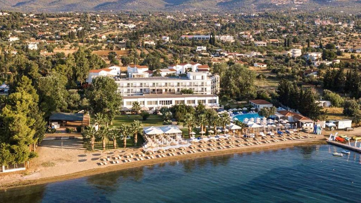 Eretria Apartment | Peaceful Hilltop Apartment With Balcony Sea View