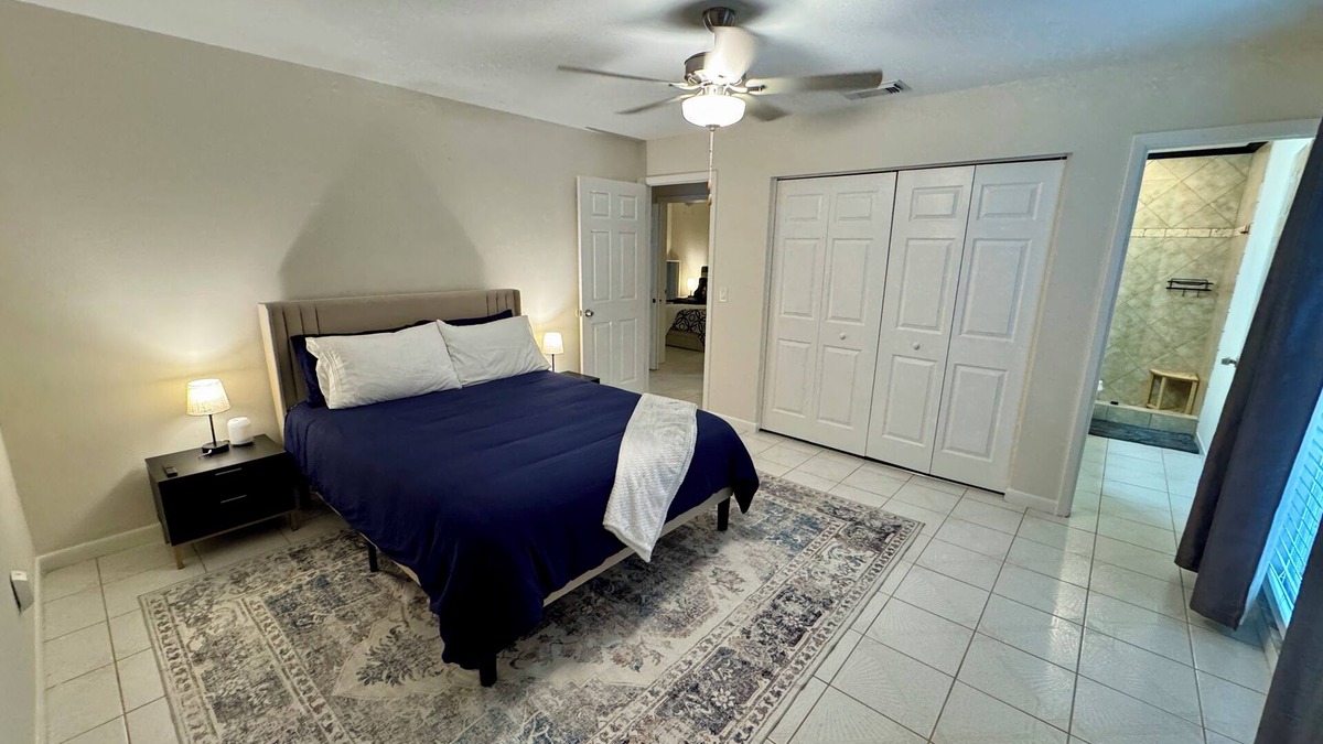 Greater Northdale House | Peaceful Home in Tampa Florida - La Villa Vacanza