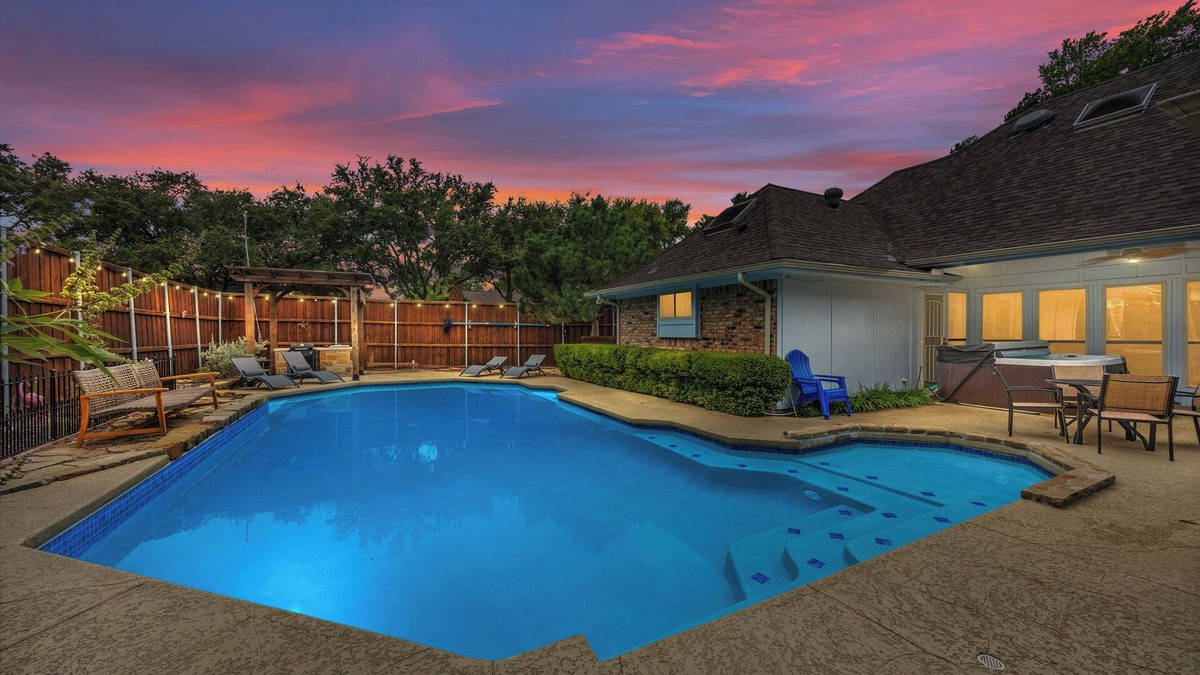 Far North Dallas House | Peaceful Home w/Pool & Hot Tub + Huge Gameroom