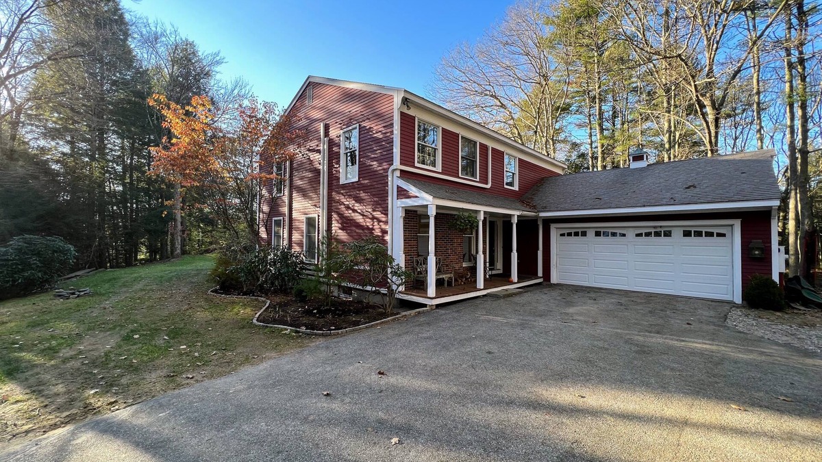 Freeport House | Peaceful House in the Woods near Desert of Maine