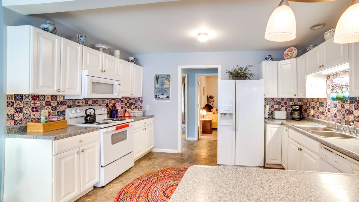 Ishpeming House | Peaceful Ishpeming Retreat: Walk to Deer Lake