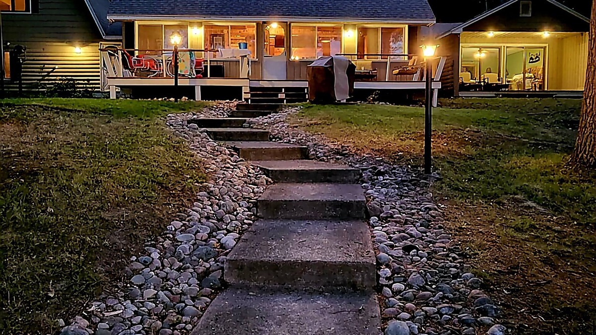 Gaylord Cabin | Peaceful lake cabin in Gaylord for fishing golf, snowmobile and skiing