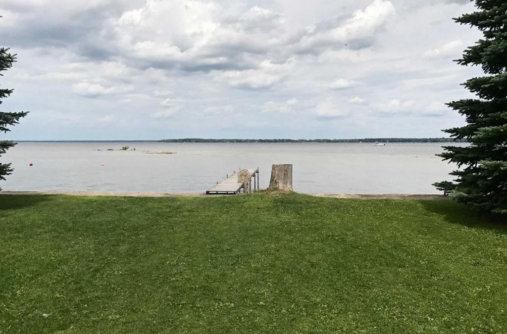 Prudenville House | Peaceful Lakefront Houghton Lake Property with Patio