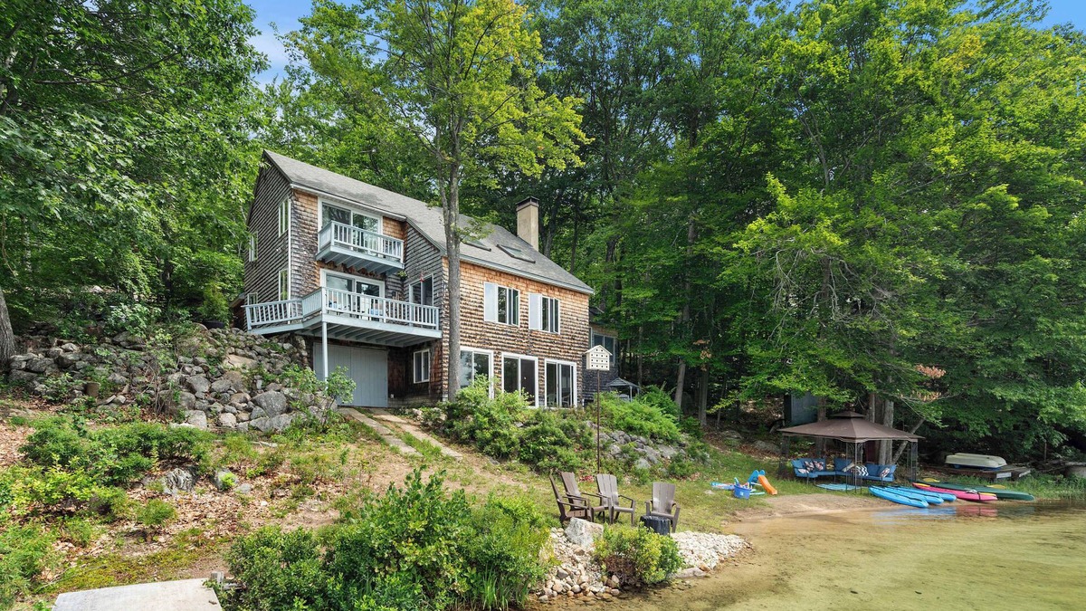 New Durham House | Peaceful Lakefront Retreat Stunning Views Hot Tub Private Dock