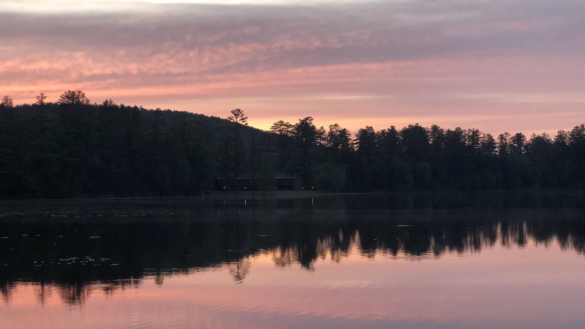 Chestertown Condo | Peaceful Lakeside Retreat with Private Beach