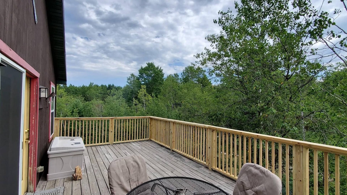 Frederic House | Peaceful Manistee River Front Home