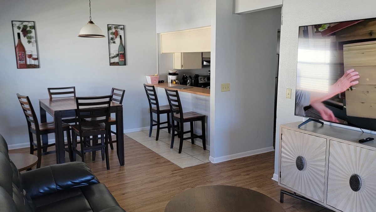 Lakeland Apartment | Peaceful Minutes to Disney - SEU