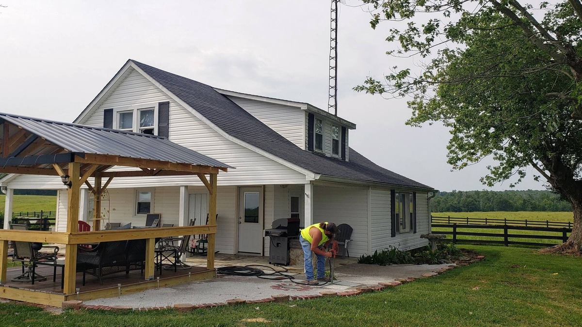 Nancy House | Peaceful oasis 6 miles from Cumberland Point Boat Ramp and 6 miles from Nancy.