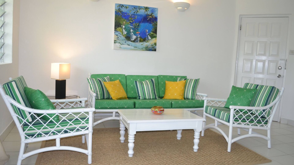 Sunset Crest Apartment | Peaceful Oasis In The Heart Of Paradise
