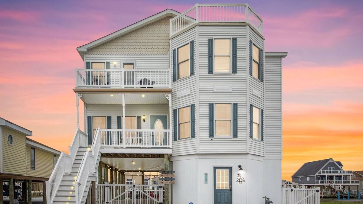Tuckerton Beach House | Peaceful Oasis in Tuckerton