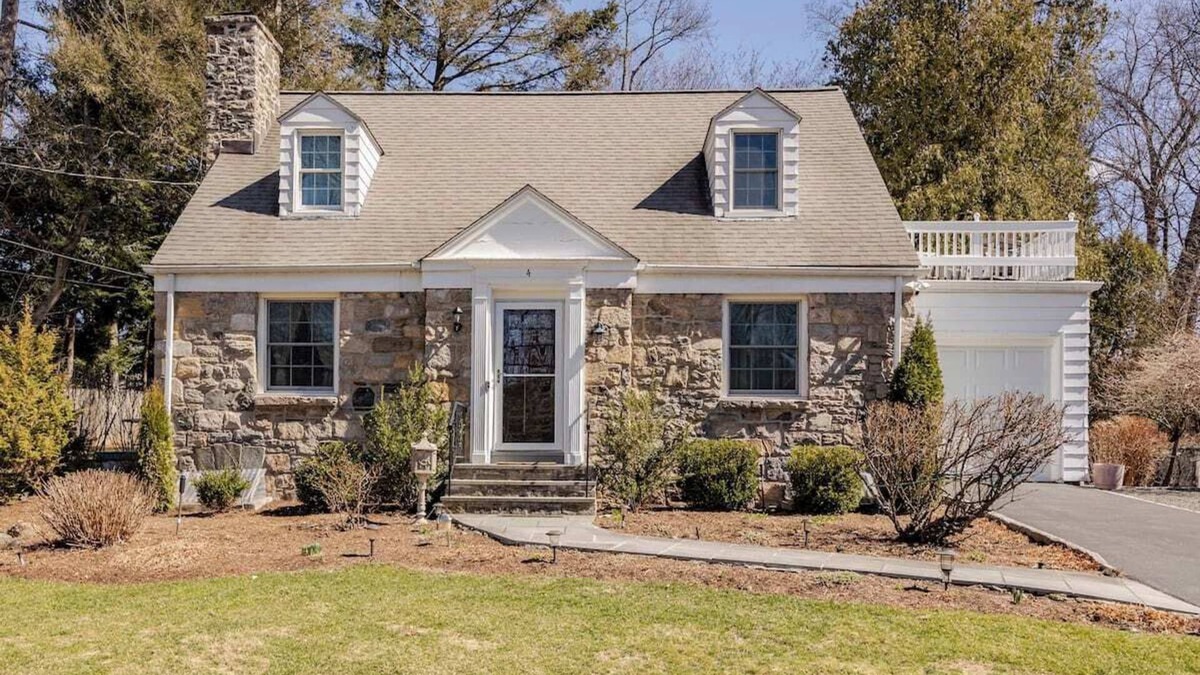 Heathcote House | Peaceful Palette: 35 mins to NYC