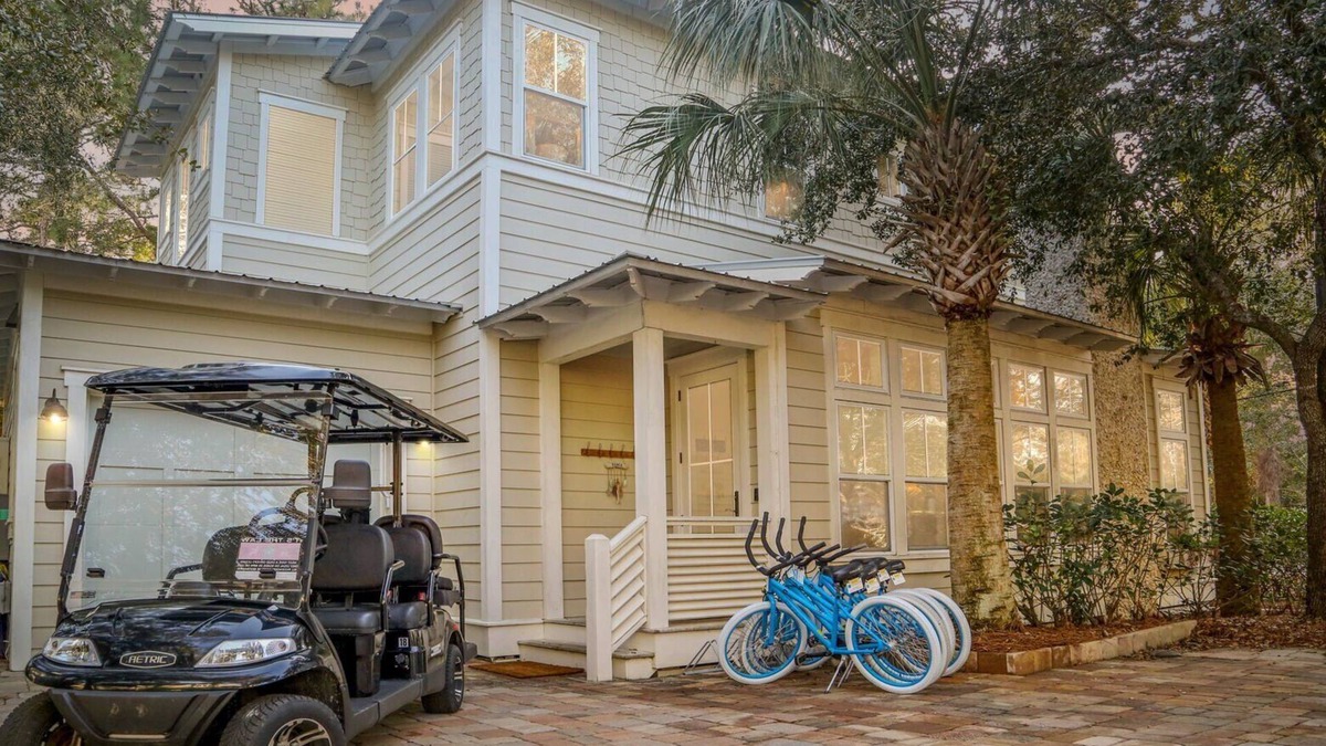WaterSound West Beach House | Peaceful Paradise in Eastern Lake - Free Golf Cart