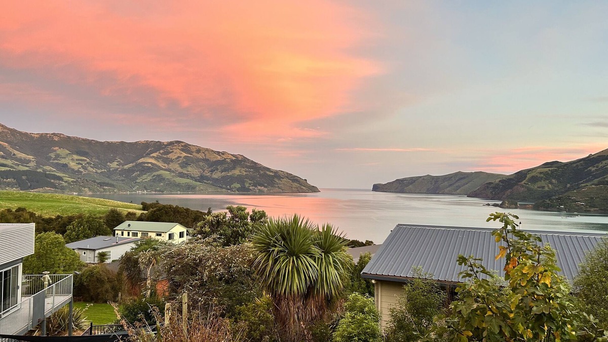 Wainui House | Peaceful piece of Paradise