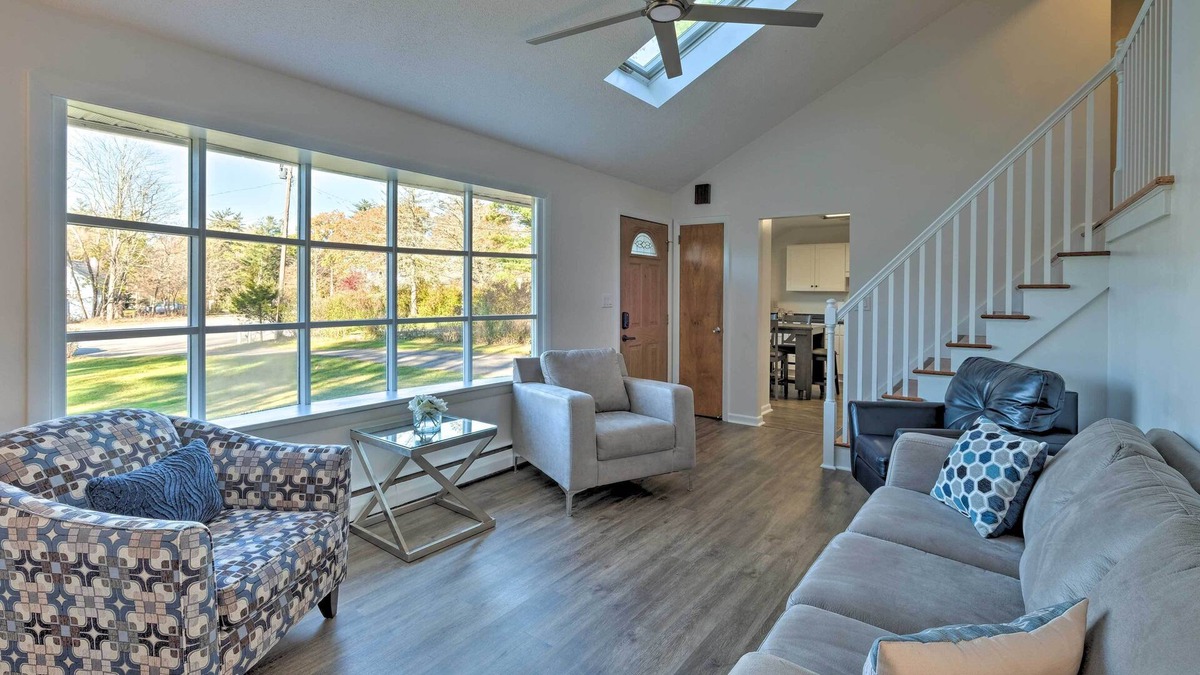 Saugerties House | 'Peaceful Pines' - Charming Saugerties Escape!